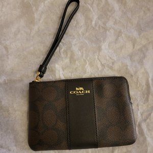 Coach Signature Monogram Small Wristlet – Brown/Black Leather Logo Pouch NWT